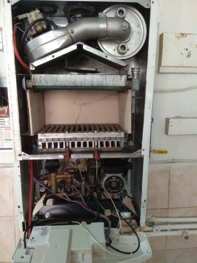 Ertuğrul Gazi Mahallesi kombi tamircisi
